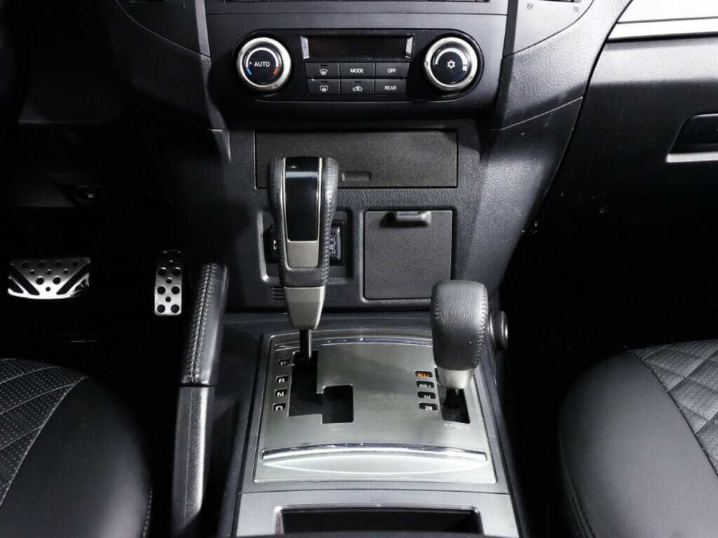 Mitsubishi Pajero б/у, 2013, Автоматическая. Фото: #16