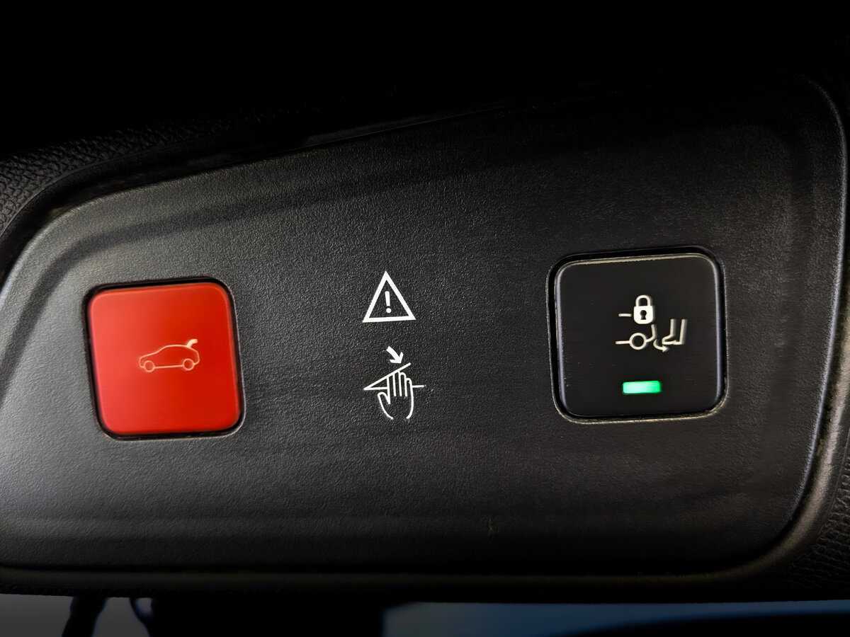 Peugeot 3008 б/у, 2019, Автоматическая. Фото: #24