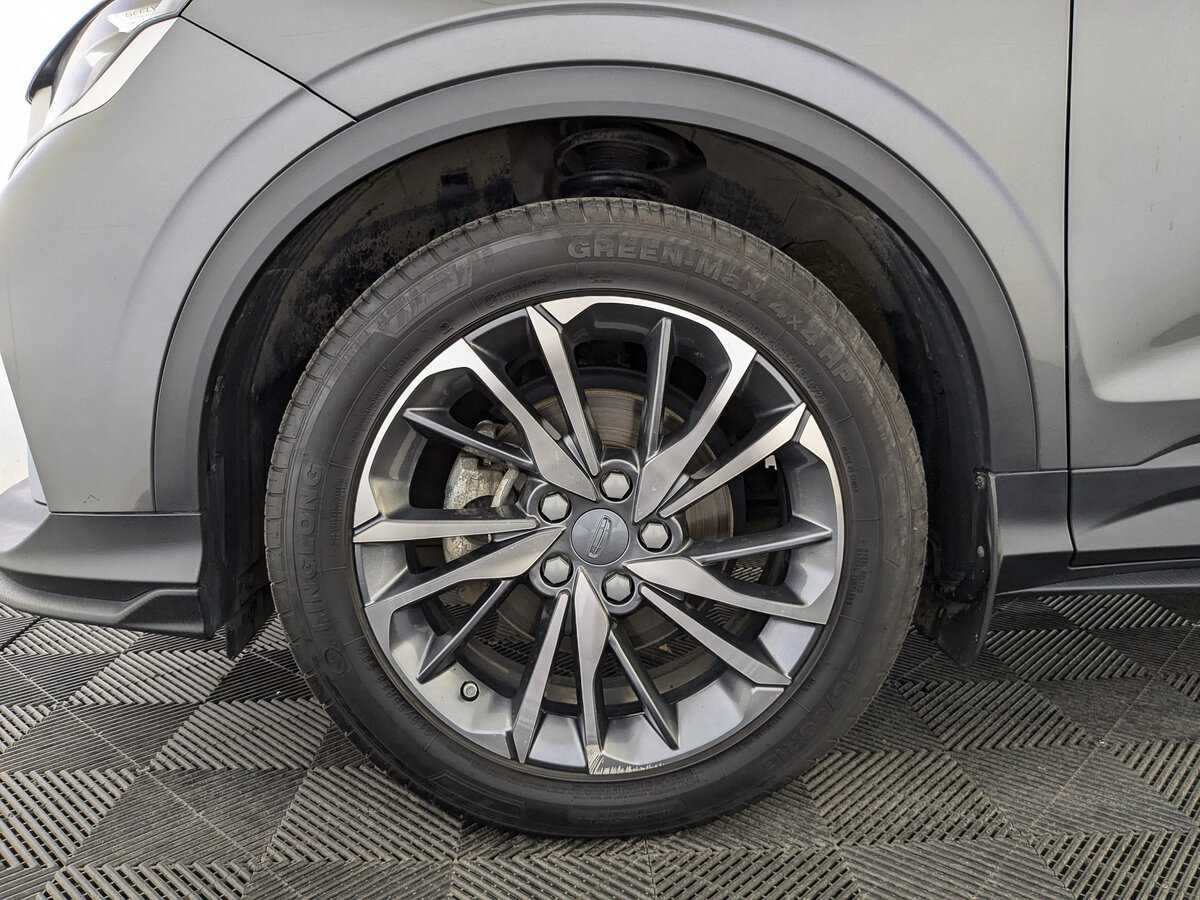 Geely Coolray б/у, 2023, Роботизированная. Фото: #11