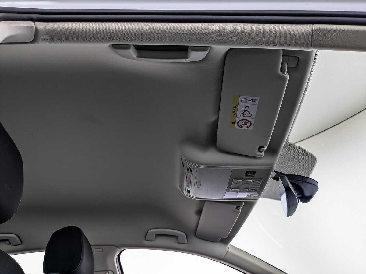 Volkswagen Passat б/у, 2019, Роботизированная. Фото: #19