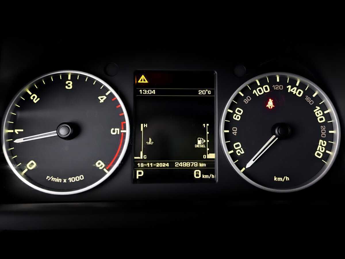 Land Rover Discovery б/у, 2014, Автоматическая. Фото: #12