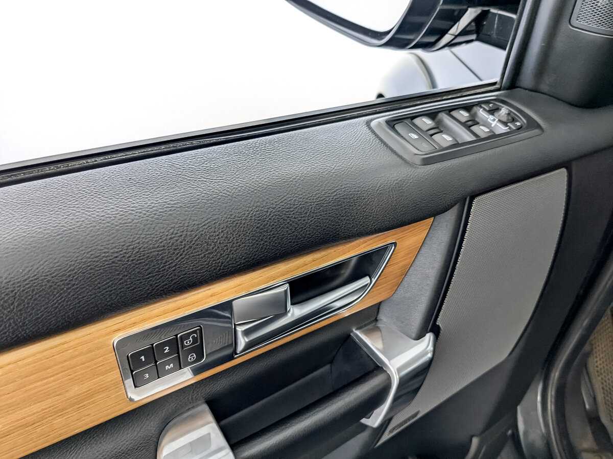 Land Rover Discovery б/у, 2014, Автоматическая. Фото: #27