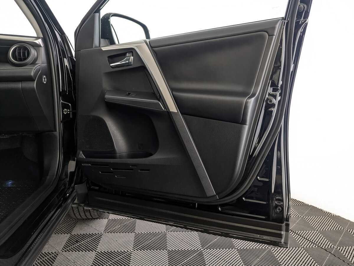 Toyota RAV4 б/у, 2017, Вариатор. Фото: #21