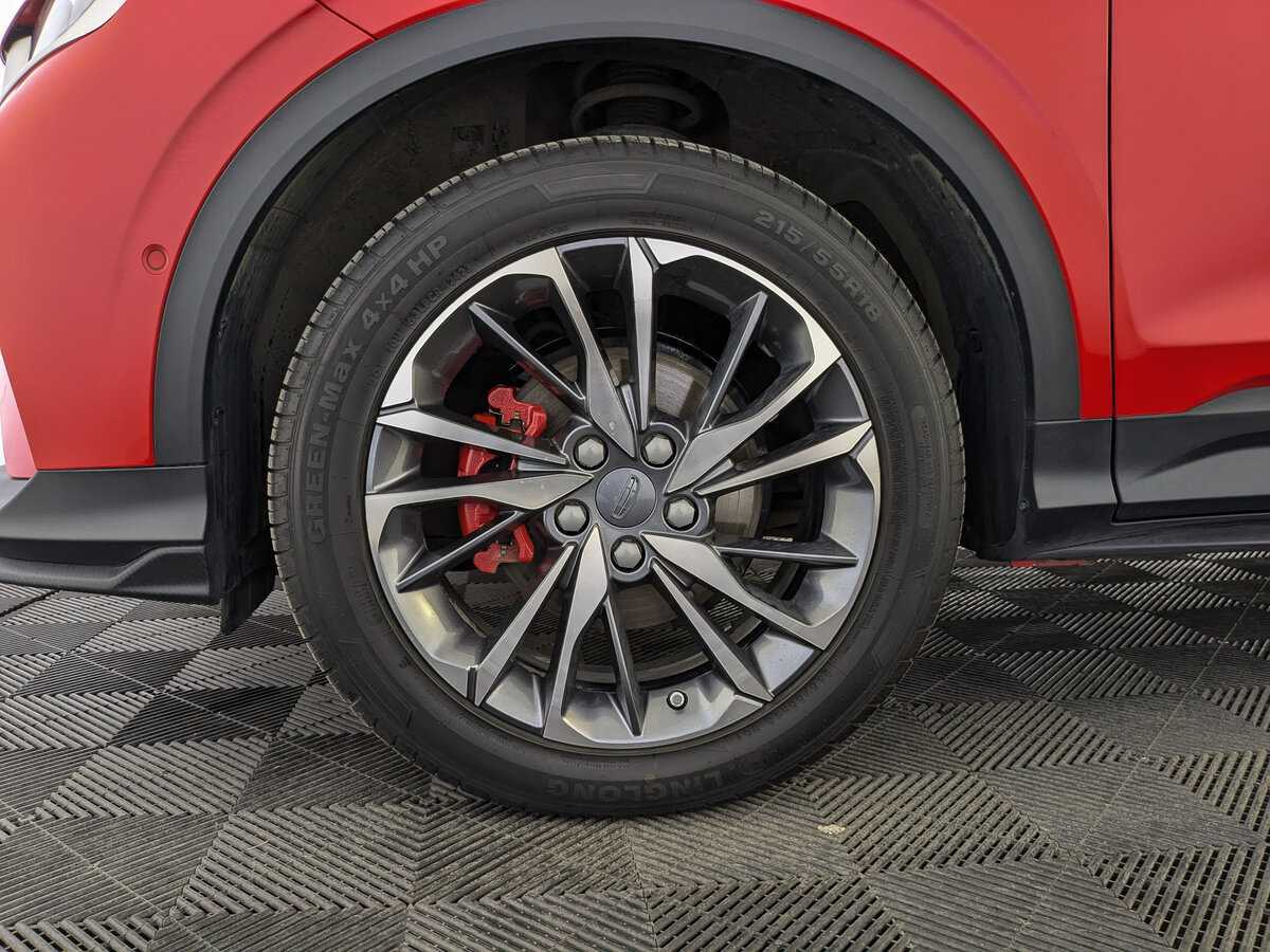 Geely Coolray б/у, 2023, Роботизированная. Фото: #11