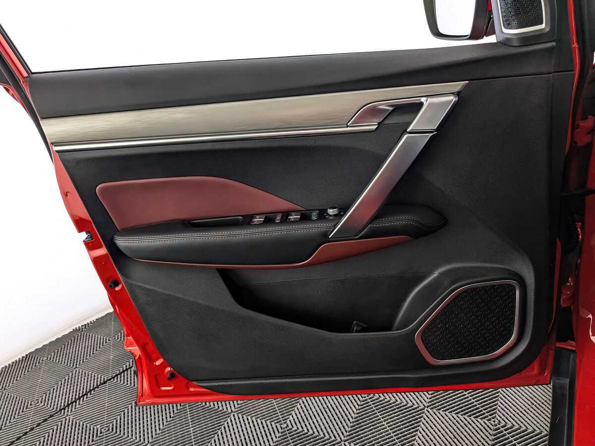 Geely Coolray б/у, 2023, Роботизированная. Фото: #18