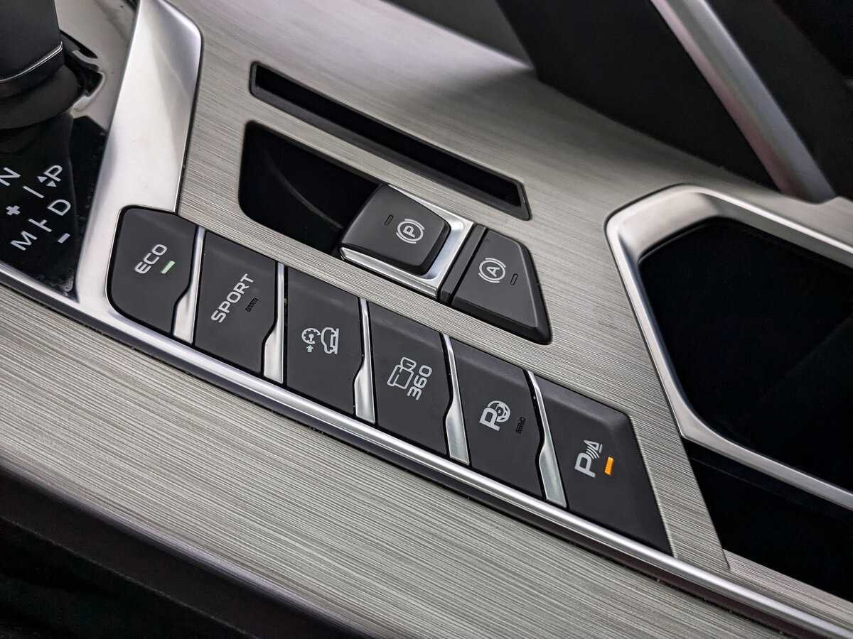 Geely Coolray б/у, 2023, Роботизированная. Фото: #26