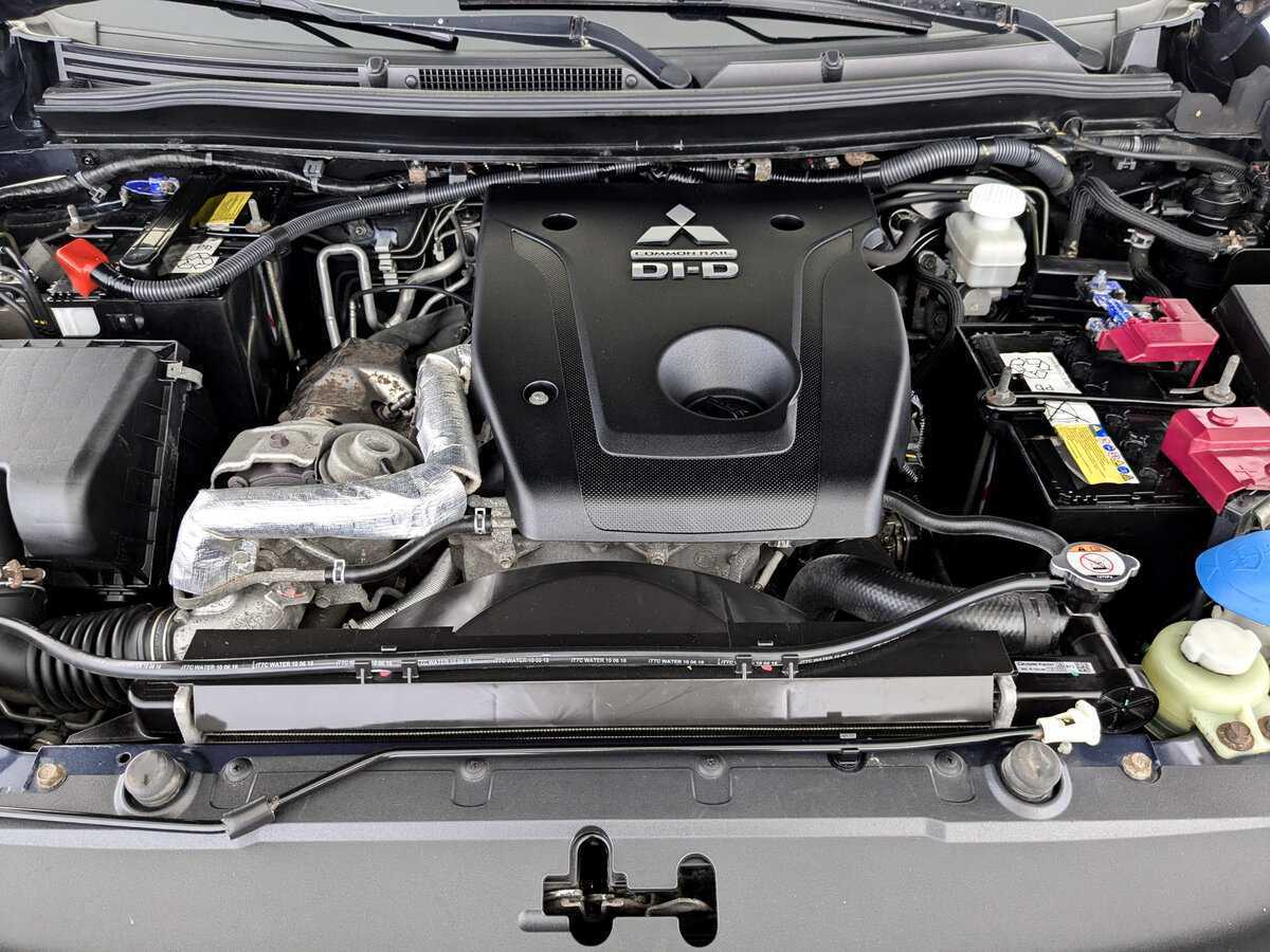 Mitsubishi Pajero Sport б/у, 2019, Автоматическая. Фото: #6