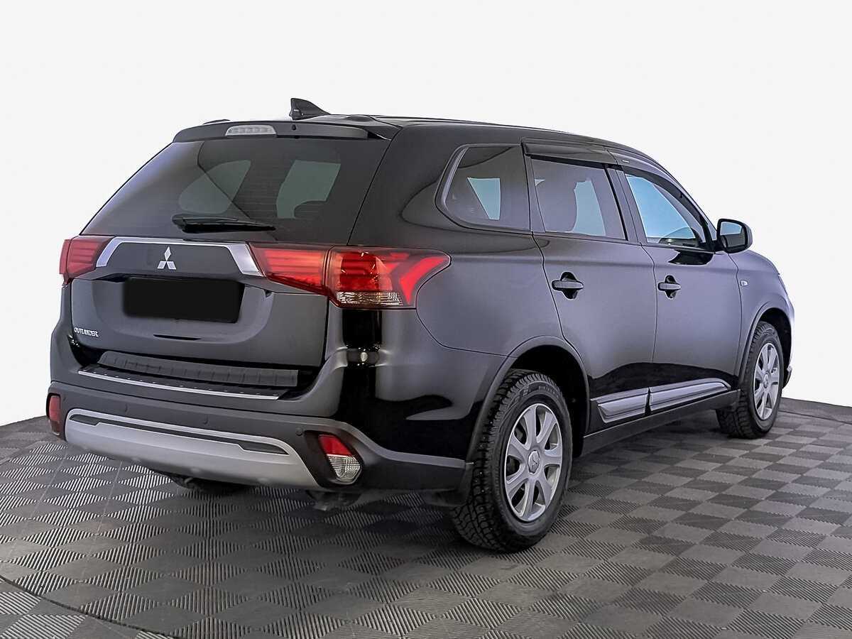 Mitsubishi Outlander б/у, 2021, Вариатор. Фото: #4