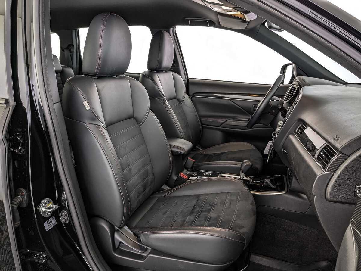 Mitsubishi Outlander б/у, 2021, Вариатор. Фото: #23