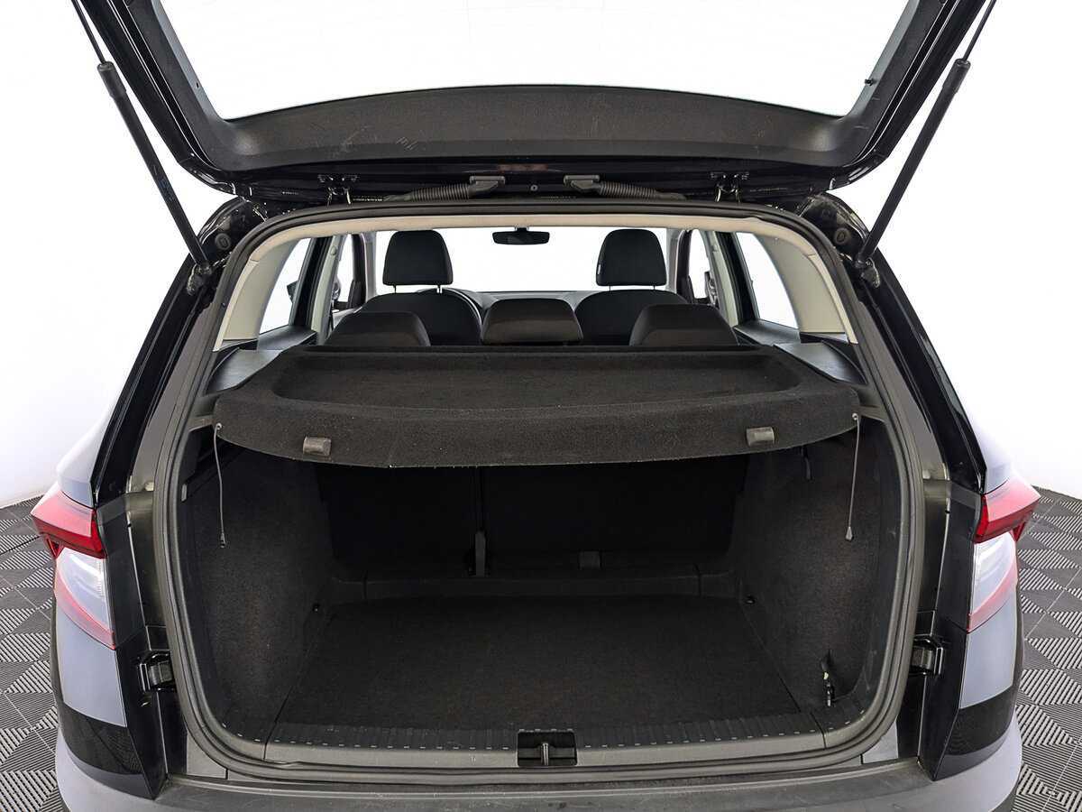 Skoda Karoq б/у, 2021, Автоматическая. Фото: #9