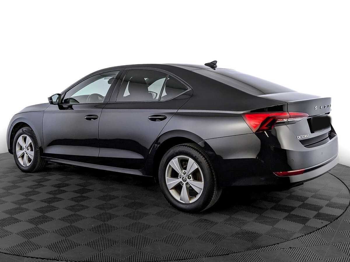 Skoda Octavia б/у, 2021, Механическая. Фото: #6