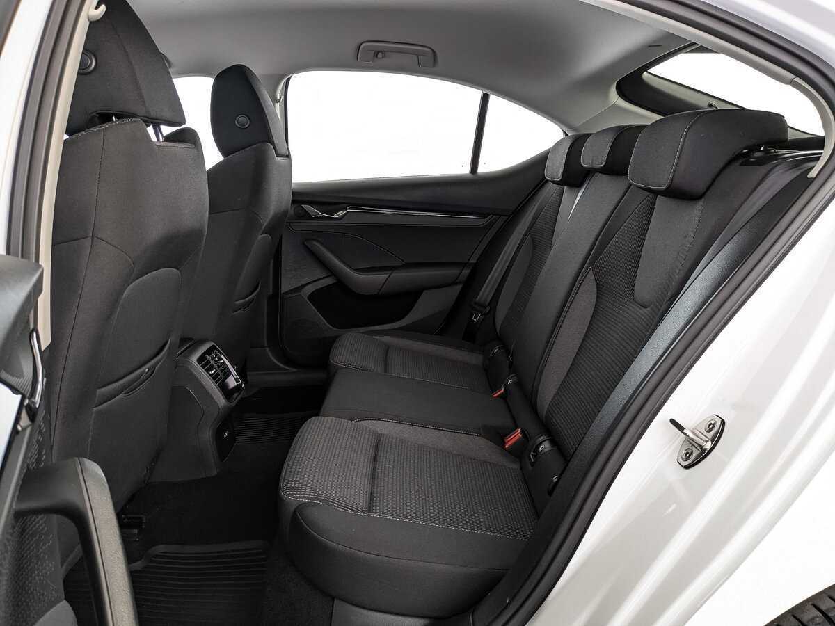 Skoda Octavia б/у, 2021, Автоматическая. Фото: #17