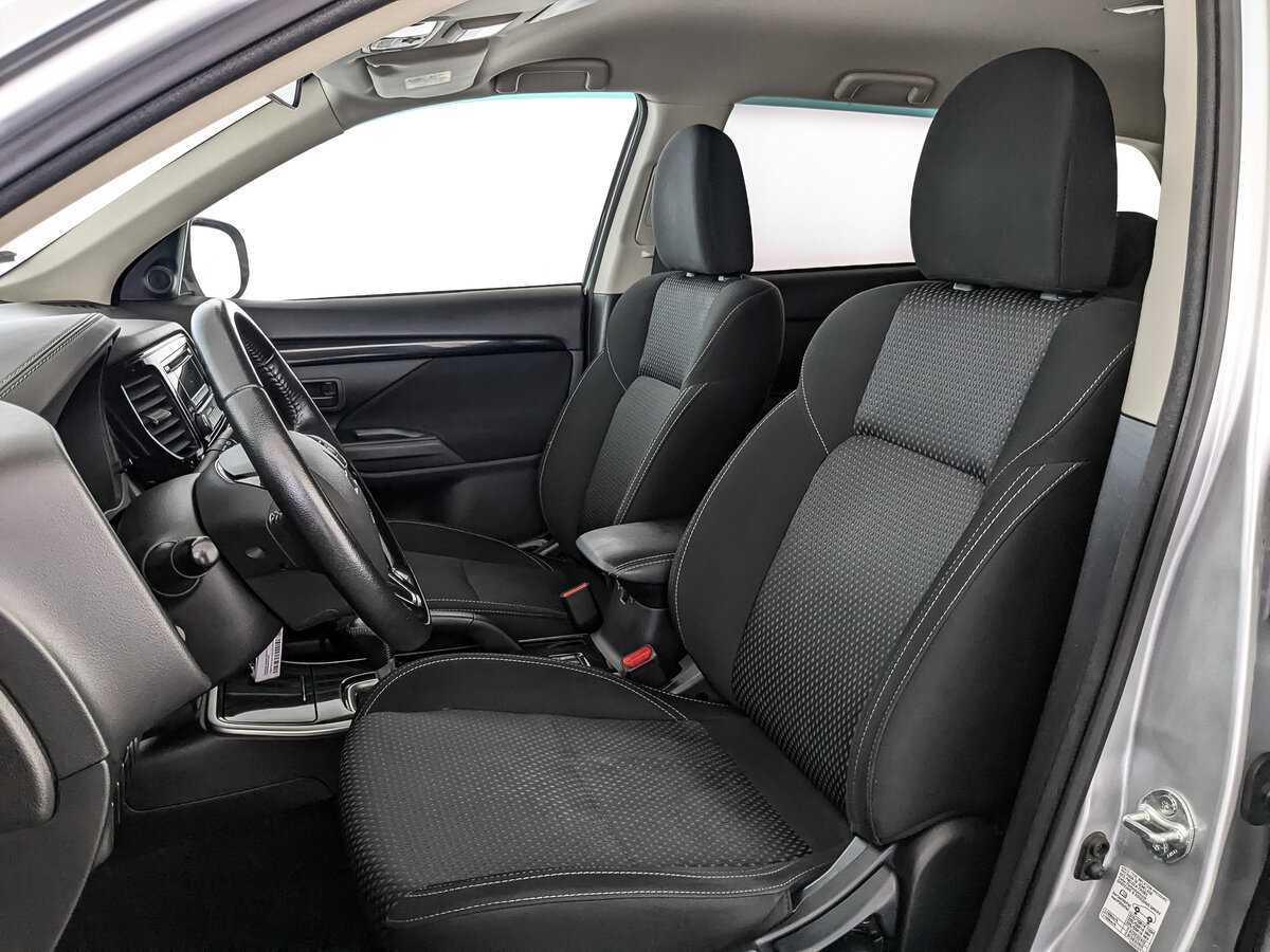 Mitsubishi Outlander б/у, 2019, Вариатор. Фото: #19