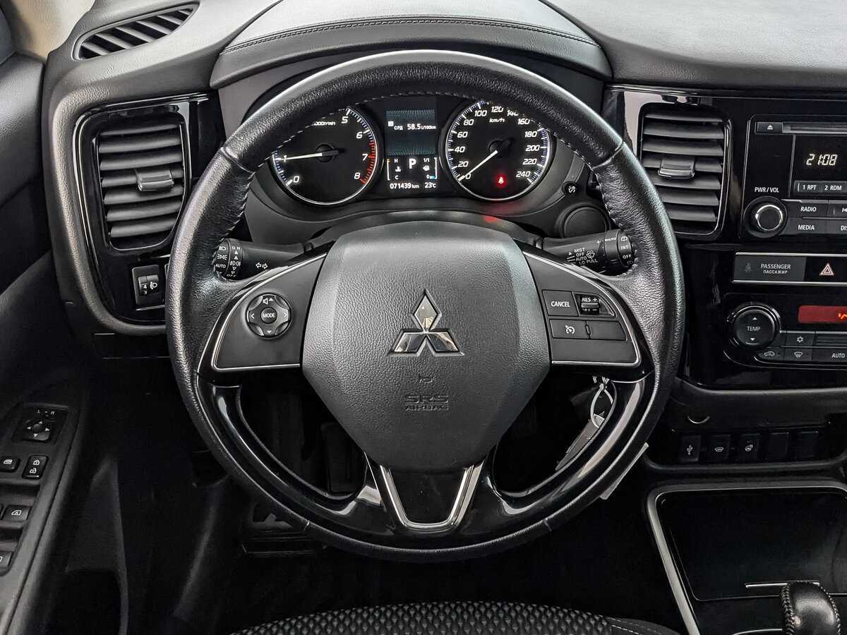Mitsubishi Outlander б/у, 2019, Вариатор. Фото: #21