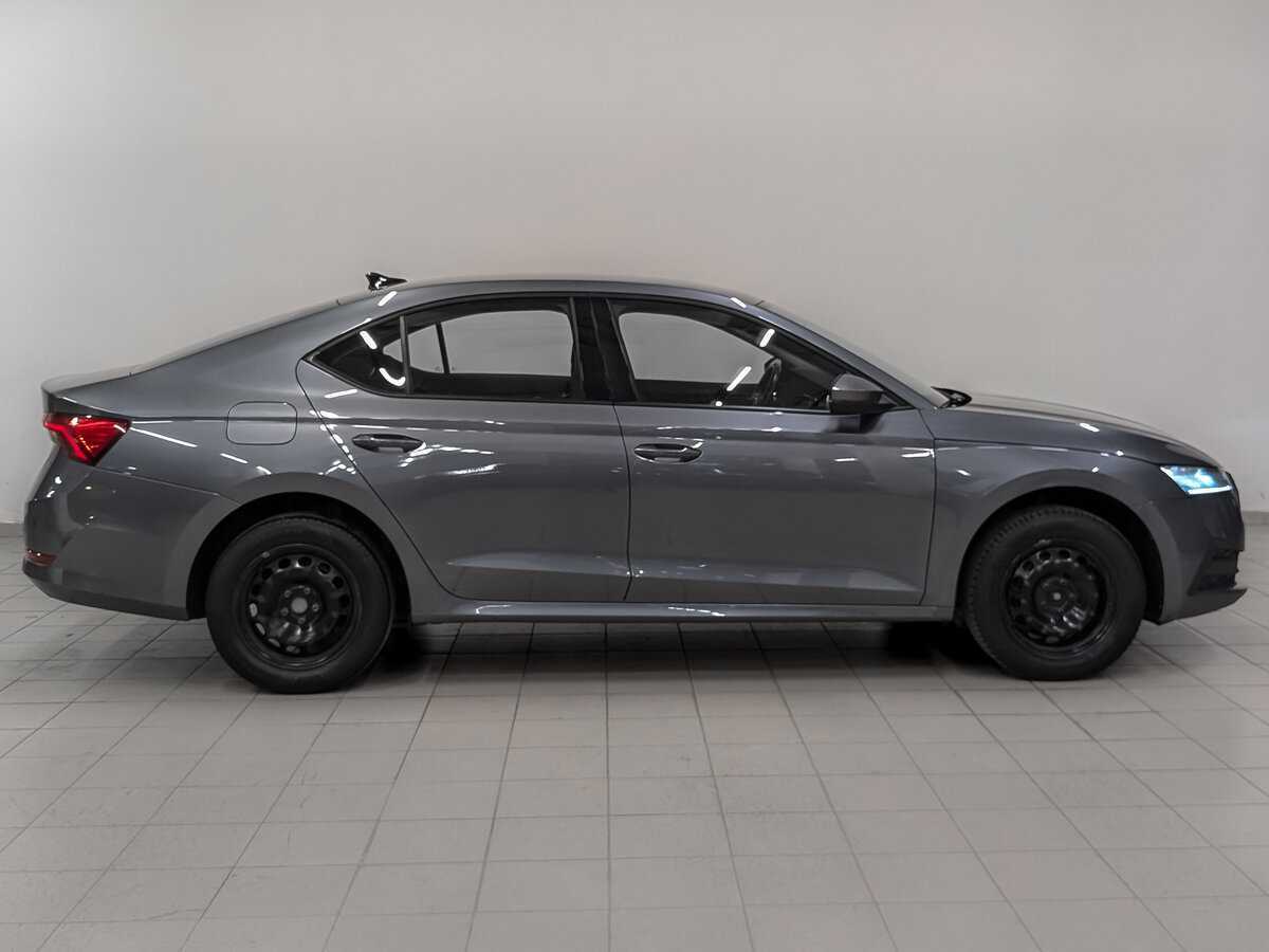 Skoda Octavia б/у, 2021, Автоматическая. Фото: #3