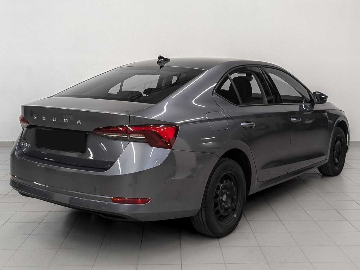 Skoda Octavia б/у, 2021, Автоматическая. Фото: #4