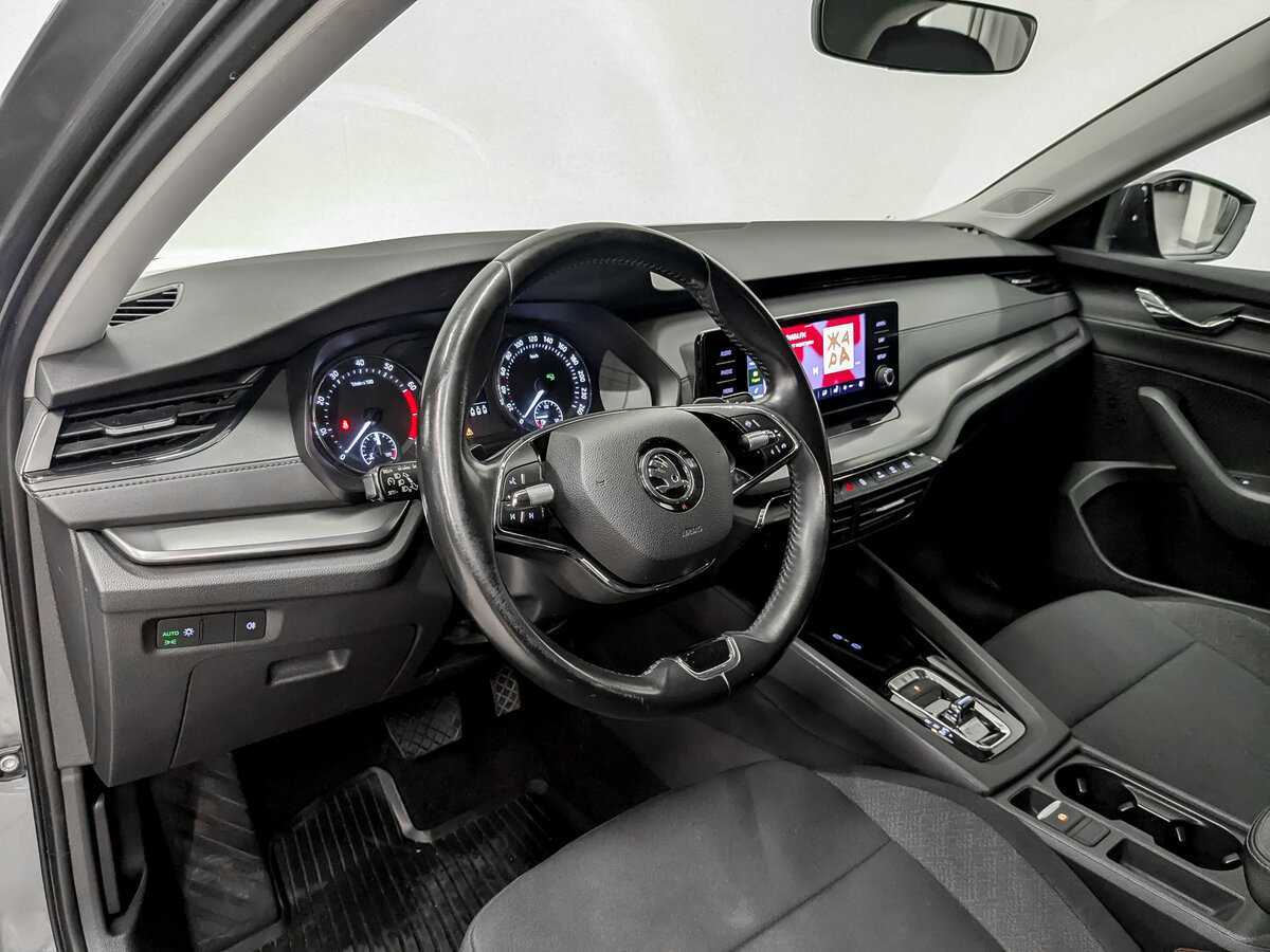 Skoda Octavia б/у, 2021, Автоматическая. Фото: #15