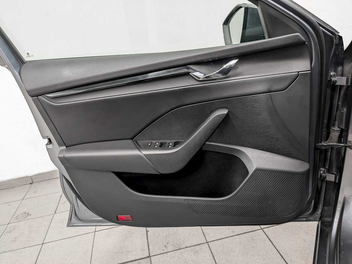 Skoda Octavia б/у, 2021, Автоматическая. Фото: #18