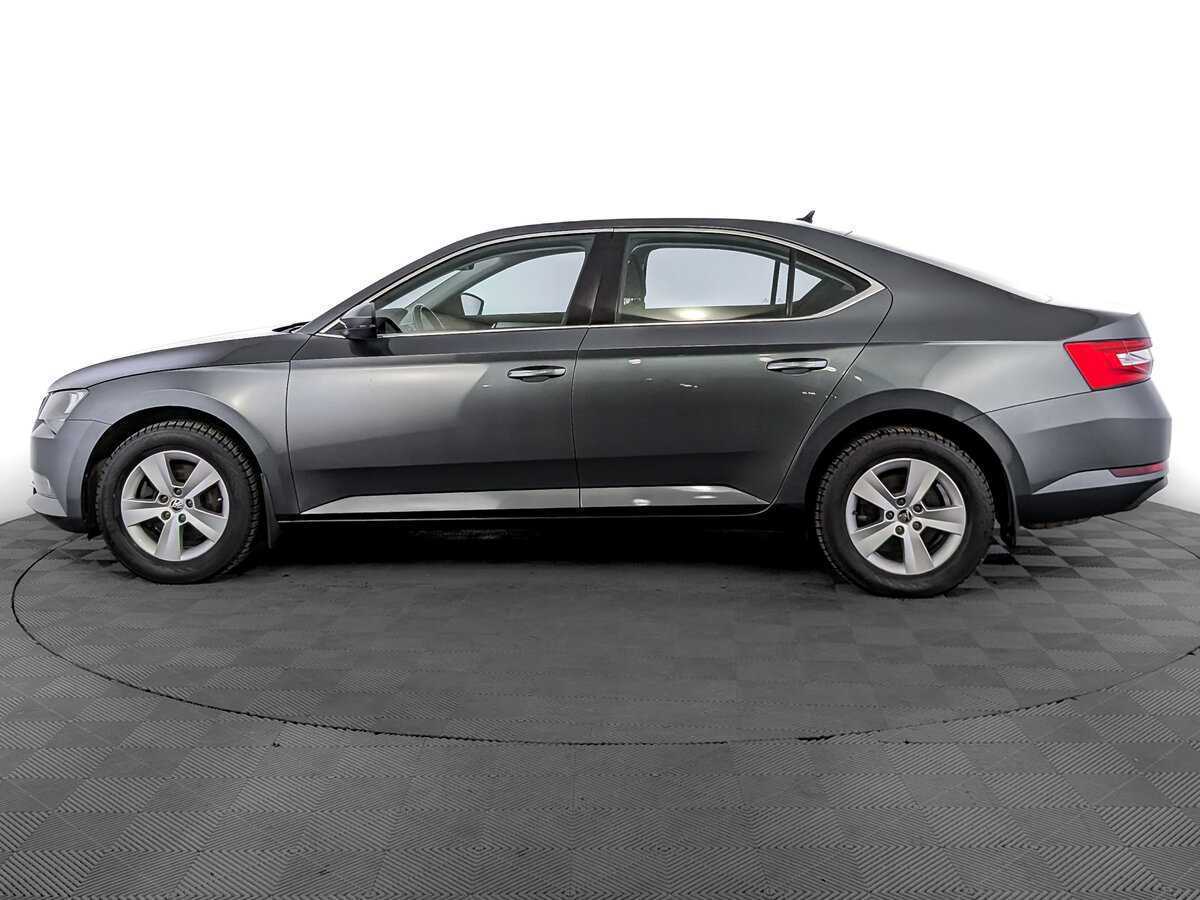 Skoda Superb б/у, 2018, Роботизированная. Фото: #7