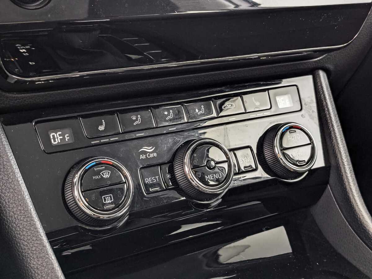 Skoda Superb б/у, 2018, Роботизированная. Фото: #20