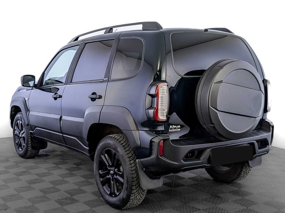 Lada (ВАЗ) Niva б/у, 2023, Механическая. Фото: #6