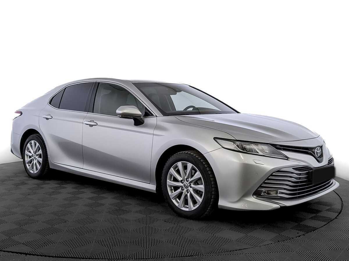 Toyota Camry б/у, 2019, Автоматическая. Фото: #2