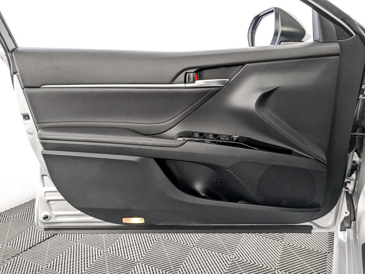Toyota Camry б/у, 2019, Автоматическая. Фото: #15