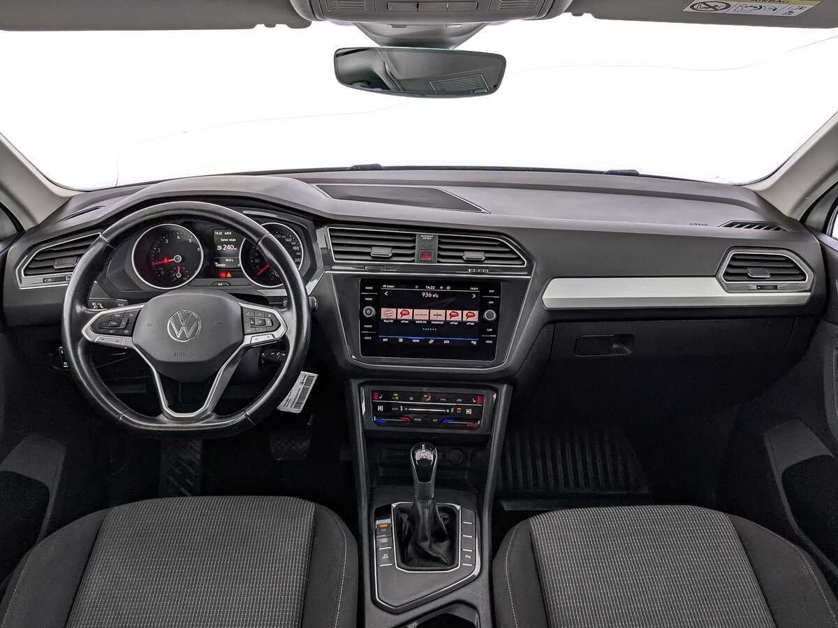 Volkswagen Tiguan б/у, 2021, Роботизированная. Фото: #13