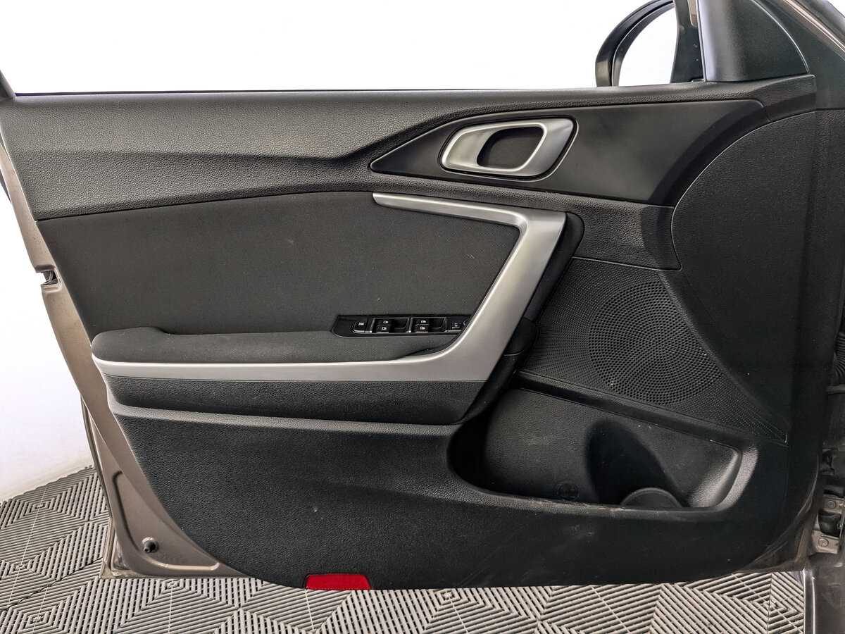 Kia Ceed б/у, 2021, Автоматическая. Фото: #18