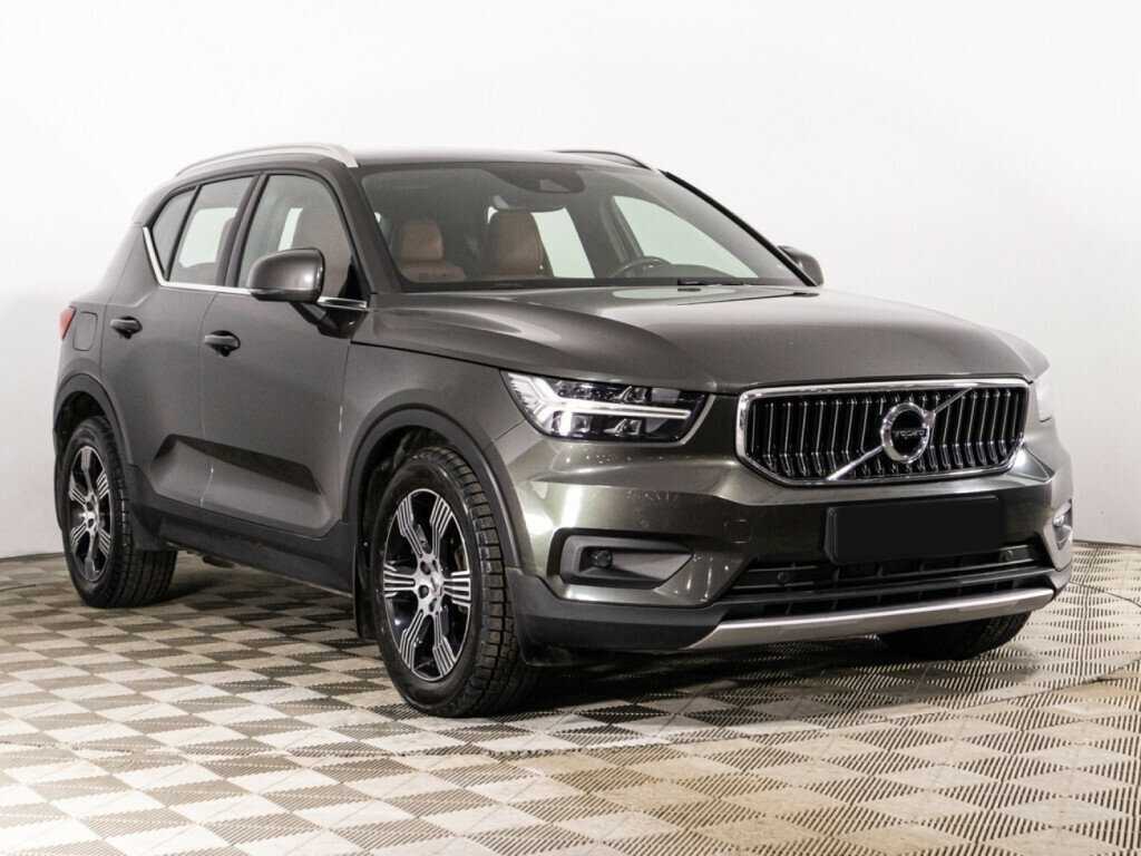 Volvo XC40 б/у, 2018, Автоматическая. Фото: #2