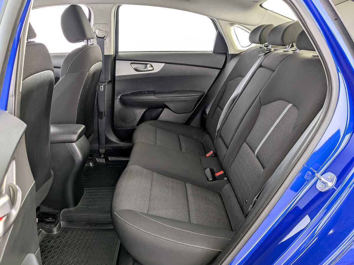 Kia Cerato б/у, 2021, Механическая. Фото: #11