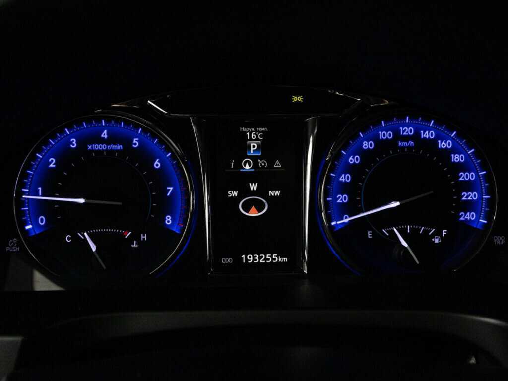 Toyota Camry б/у, 2016, Автоматическая. Фото: #11