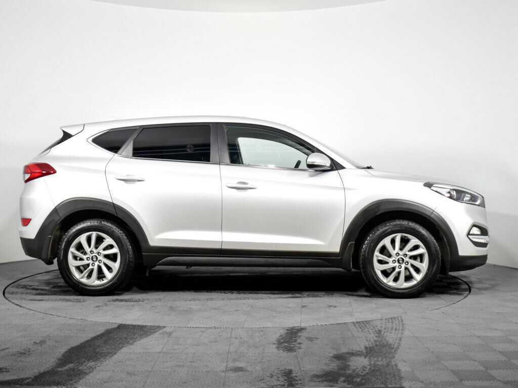 Hyundai Tucson б/у, 2017, Автоматическая. Фото: #3