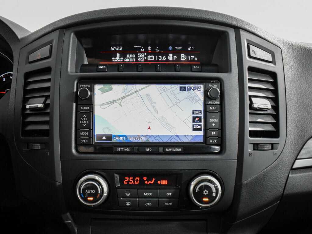 Mitsubishi Pajero б/у, 2013, Автоматическая. Фото: #17