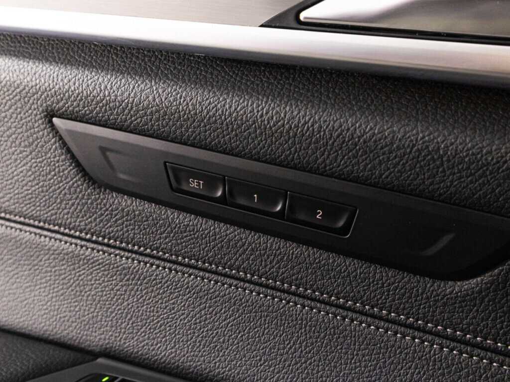 BMW 5 серии б/у, 2018, Автоматическая. Фото: #17