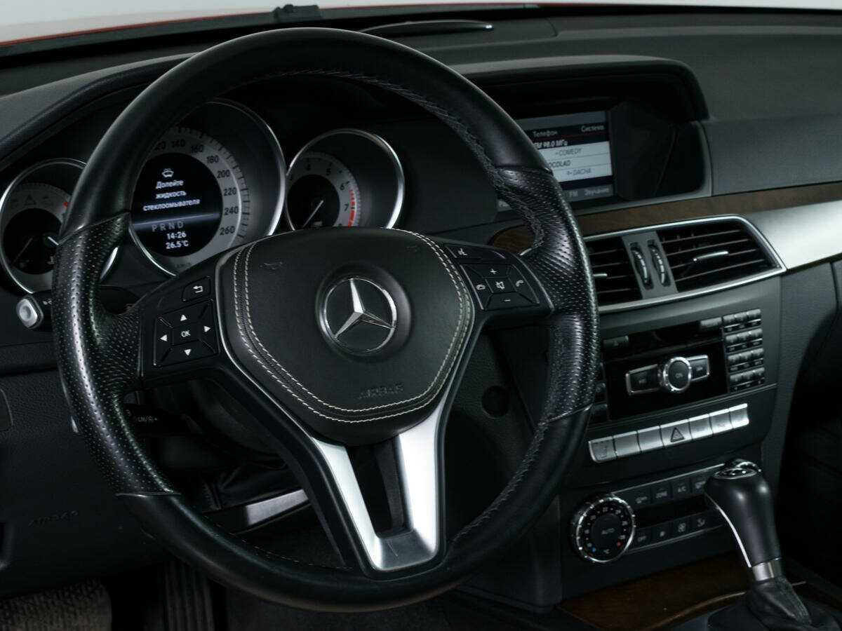 Mercedes-Benz C-Класс б/у, 2012, Автоматическая. Фото: #12