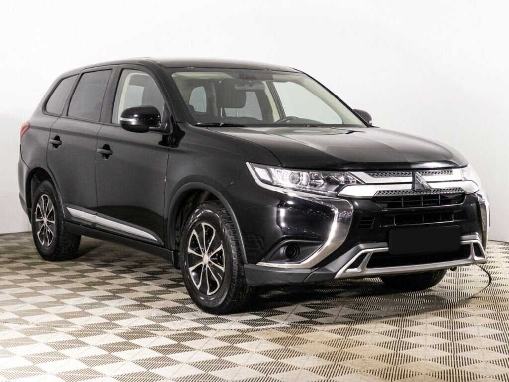 Mitsubishi Outlander б/у, 2019, Вариатор. Фото: #2