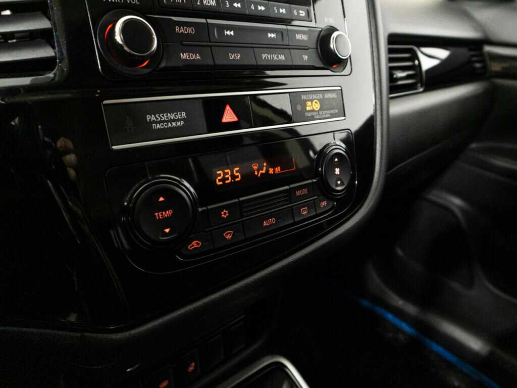 Mitsubishi Outlander б/у, 2019, Вариатор. Фото: #14