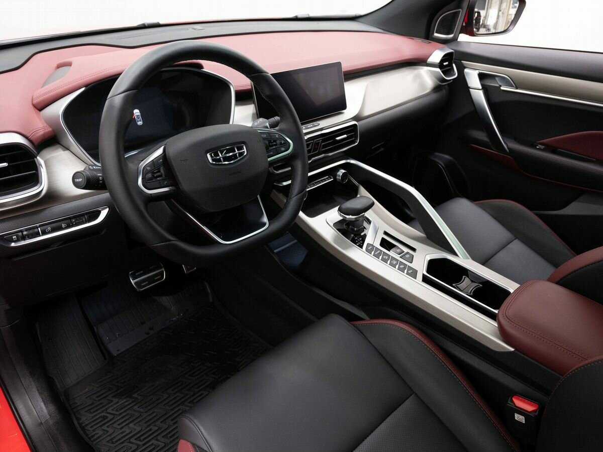 Geely Coolray б/у, 2023, Роботизированная. Фото: #6