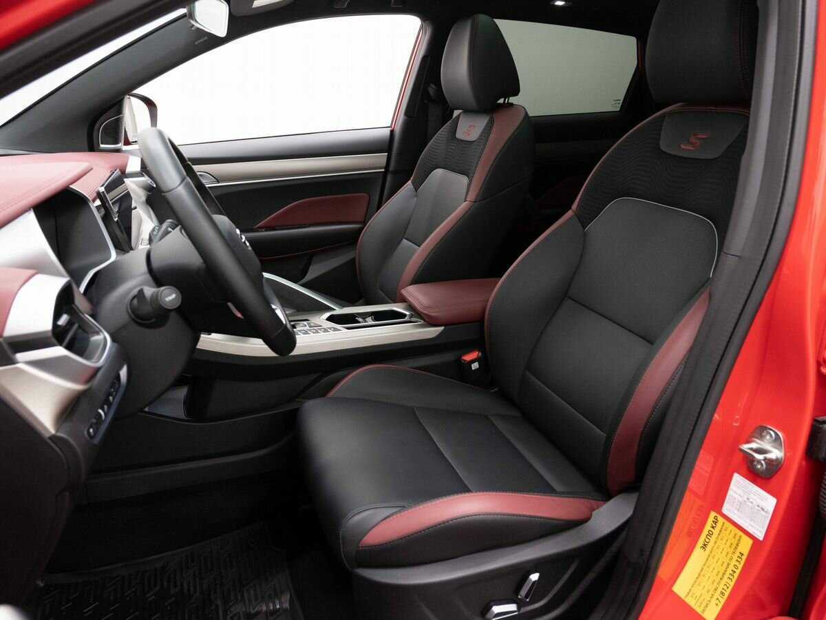 Geely Coolray б/у, 2023, Роботизированная. Фото: #7