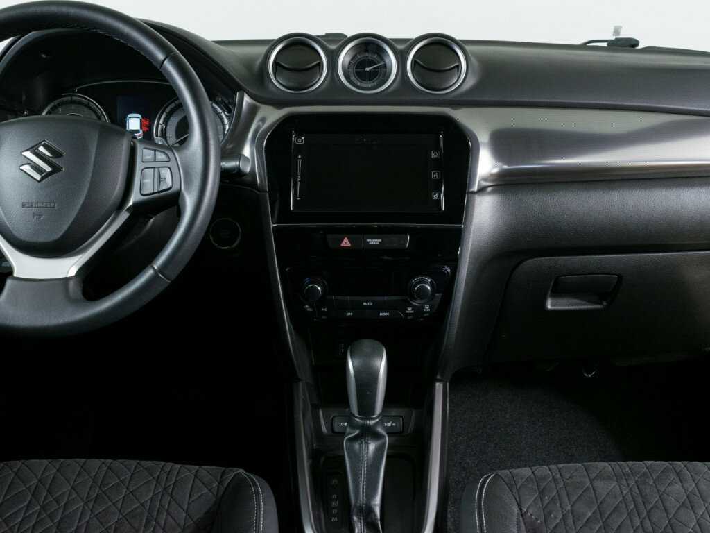 Suzuki Vitara б/у, 2019, Автоматическая. Фото: #8