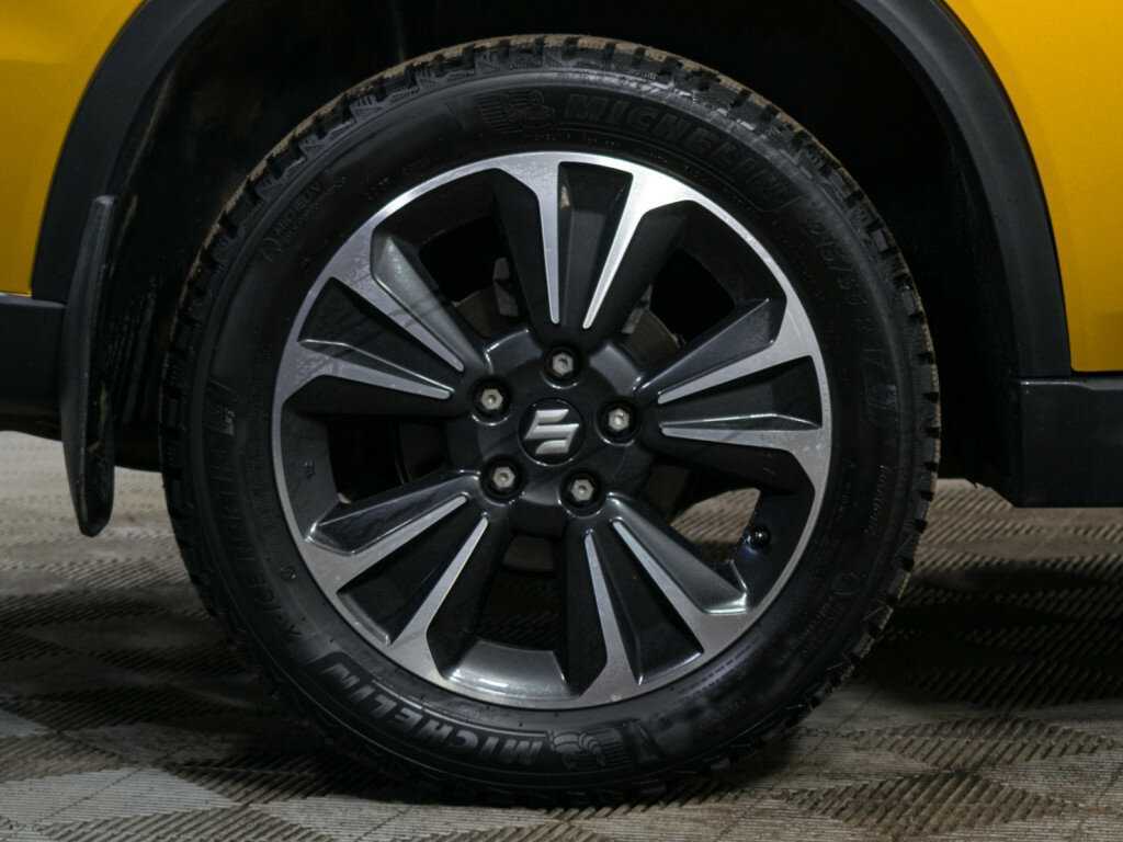 Suzuki Vitara б/у, 2019, Автоматическая. Фото: #18