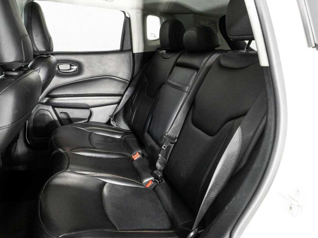 Jeep Compass б/у, 2019, Автоматическая. Фото: #9