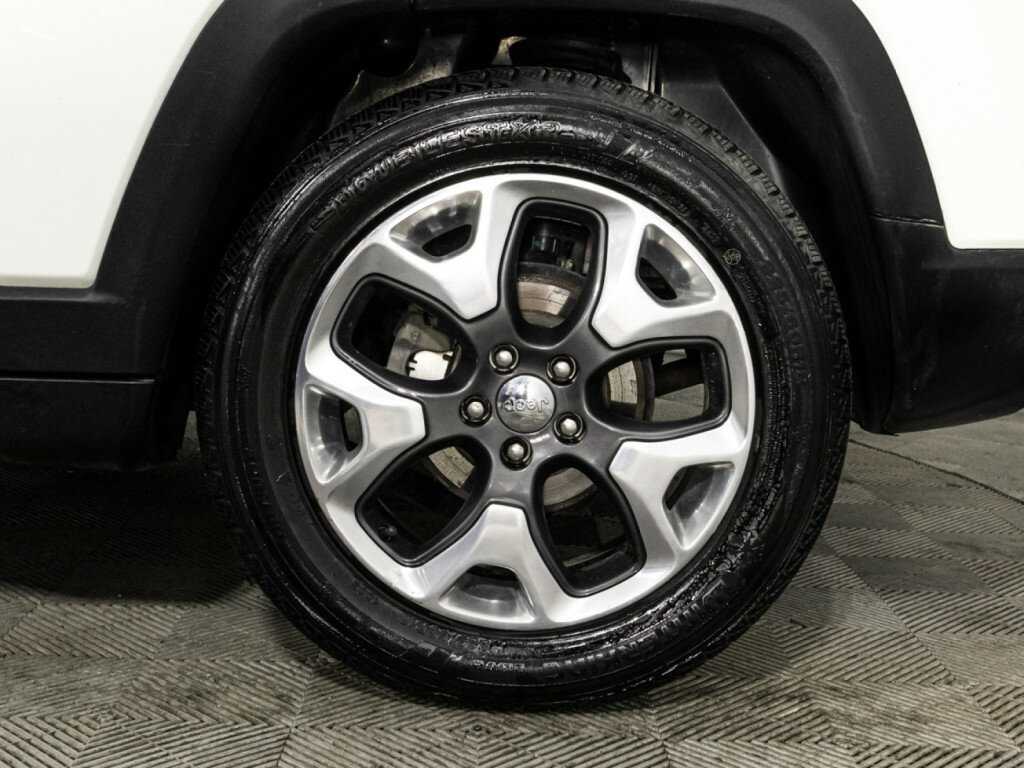 Jeep Compass б/у, 2019, Автоматическая. Фото: #19