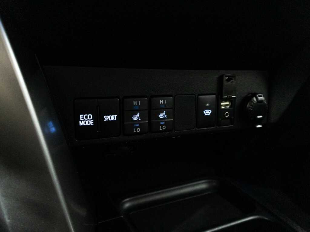 Toyota RAV4 б/у, 2017, Вариатор. Фото: #21