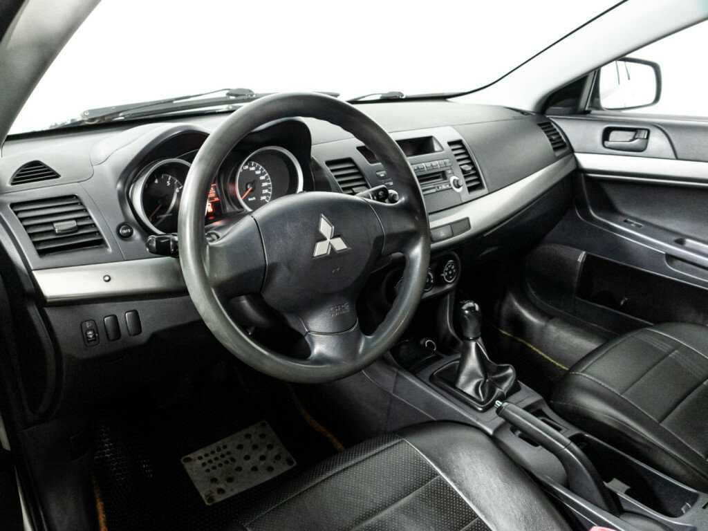 Mitsubishi Lancer б/у, 2012, Механическая. Фото: #10