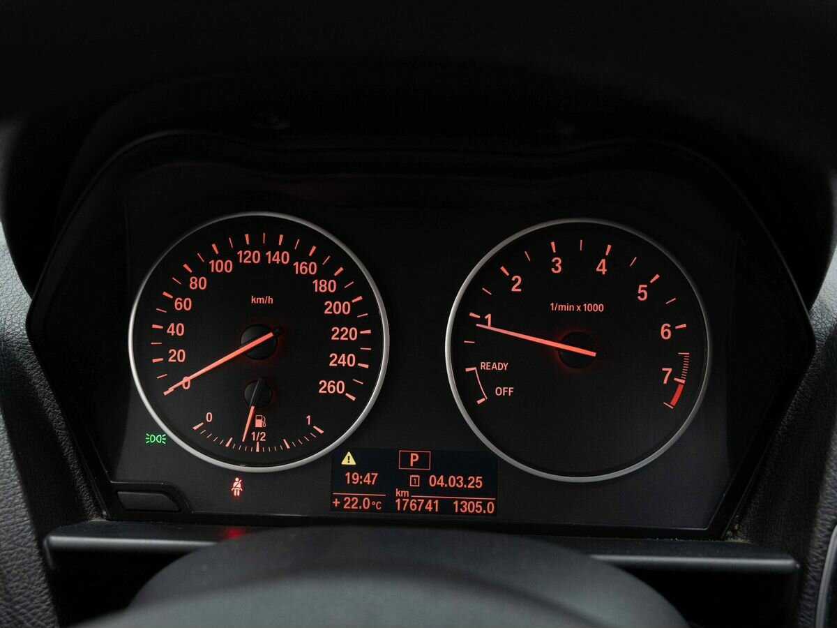 BMW 1 серии б/у, 2013, Автоматическая. Фото: #12