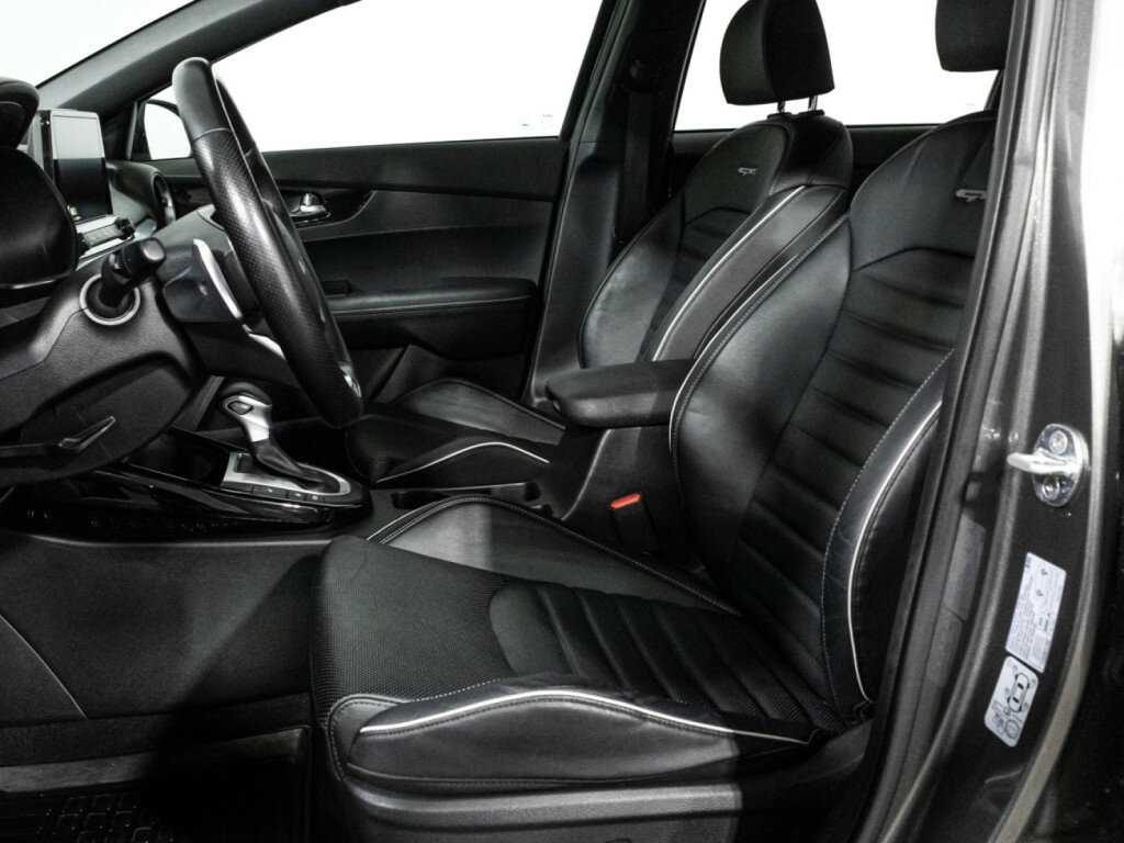Kia Cerato б/у, 2022, Автоматическая. Фото: #16