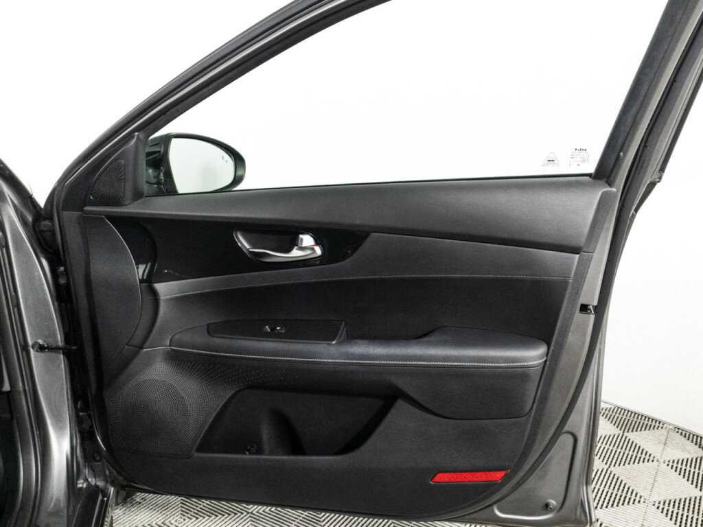 Kia Cerato б/у, 2022, Автоматическая. Фото: #25