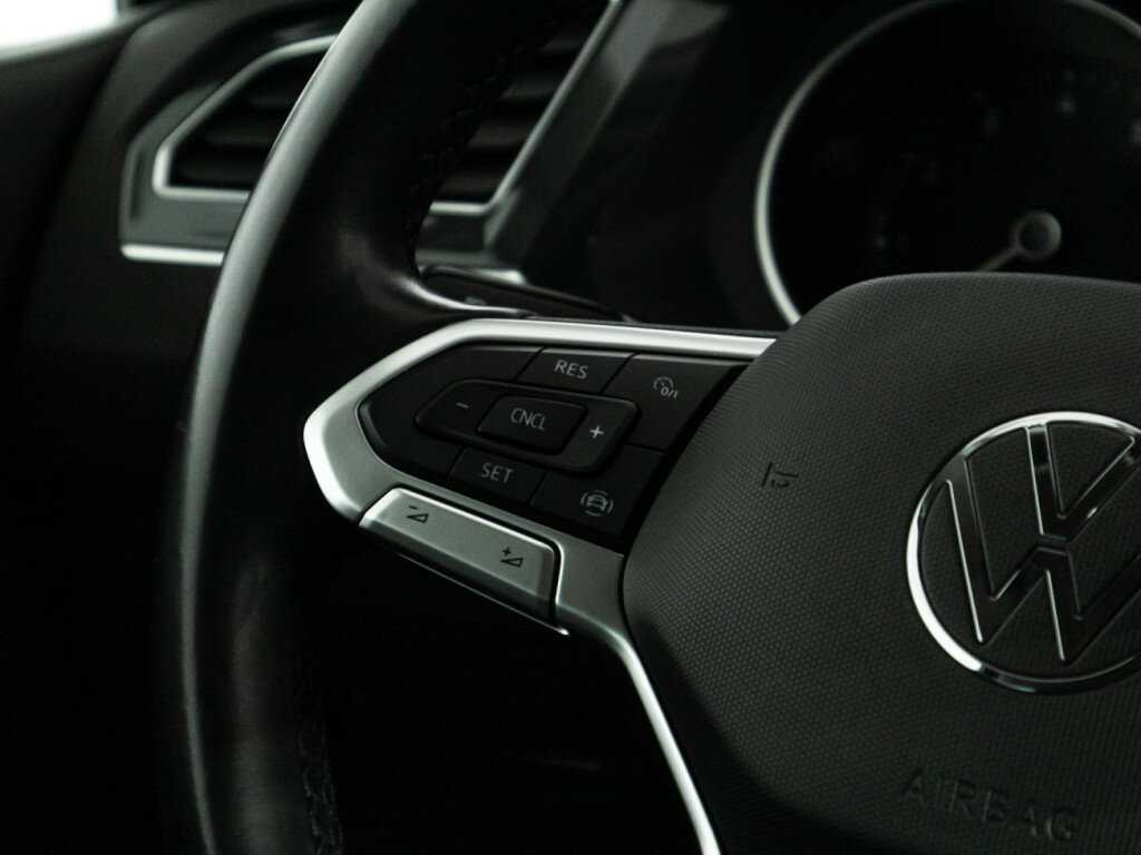 Volkswagen Tiguan б/у, 2021, Роботизированная. Фото: #21